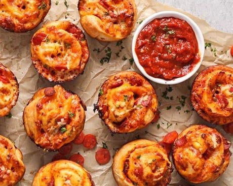 3 Irresistible New Year’s Eve Appetizers – MealFit Easy Pizza Rolls, Air Fryer Pizza Rolls, Bacon Wrapped Brussel Sprouts, Homemade Pizza Pockets, Freeze Ahead Meals, Fajita Soup, Air Fryer Pizza, Homemade Pizza Rolls, Pizza Roll Recipe