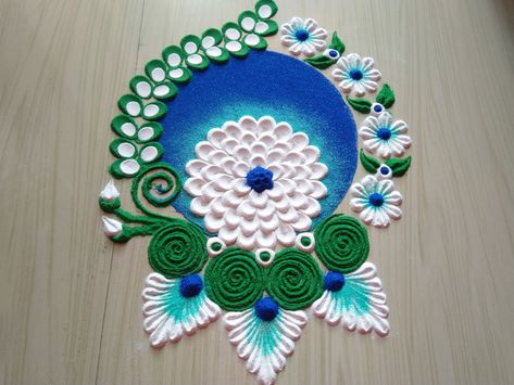 Siddhis rangoli art Rangoli Designs Latest Flower, 3d Rangoli Designs Latest Unique, New Year Rangoli Designs Latest Unique, Rangoli Designs Latest Unique Small, Rangoli Designs For New Year, Easy Rangoli Designs For Beginners, Attractive Rangoli Designs, Small Free Hand Rangoli, New Year Rangoli Designs