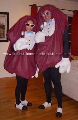 Homemade California Raisins Halloween Costumes: Our friend came up with a 80's cartoon-themed Halloween party and I decided to create these Homemade California Raisins Halloween Costumes for my boyfriend Throwback Costumes, Halloween Costumes Work, 80s Cartoon Costumes, Best 80s Costumes, 90s Costumes, 80s Costumes, 80s Halloween Costumes, 80s Halloween, 90s Halloween Costumes