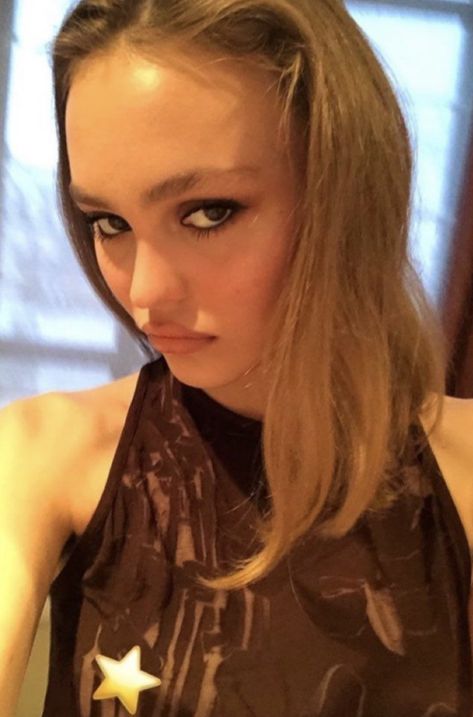 Lily Depp, Lily Rose Depp Style, Love Lily, Vanessa Paradis, Lily Rose Depp, Lily Rose, Woman Crush, French Girl, Johnny Depp