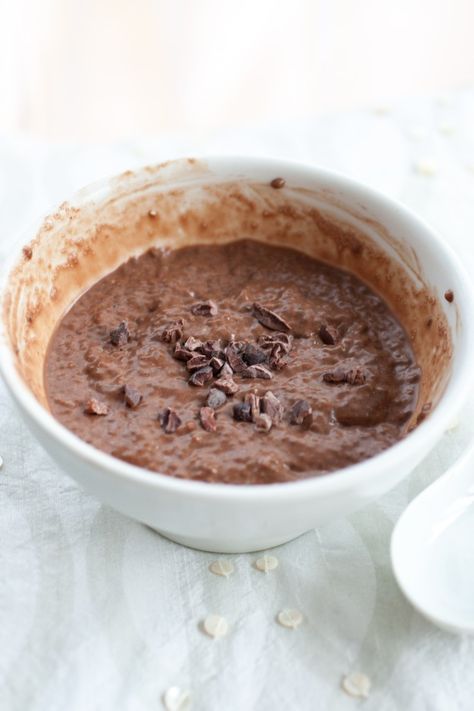 Sophisticated Chocolate Chia Pudding | Produce On Parade Brownie Batter Oatmeal, Chocolate Chia Pudding, Overnight Oatmeal, Suga Suga, Brownie Batter, Oatmeal Recipes, Chia Pudding, Chia Seeds, Omega 3