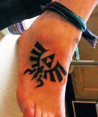 I'm thinking here wouldn't be a bad place to put it. Indie Tattoo, Nerdy Tattoos, Zelda Tattoo, M Tattoos, Geek Tattoo, Tattoo Feminina, Black Ink Tattoos, Trendy Tattoos, Foot Tattoos