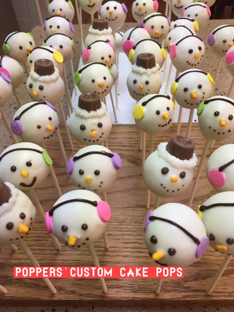 Hanukkah Cake Pops, Hanukkah Cake, Cake Pops Christmas, Pops Cake, Snow Men, Cake Wrecks, Christmas Cake Pops, Cake Christmas, Christmas Pops