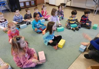 Music Class Preschool, Drum Playing, Preschool Music Activities, Rhythm Activities, Kindergarten Music, Music Lesson Plans, Preschool Music, Primary Music, Tap Tap