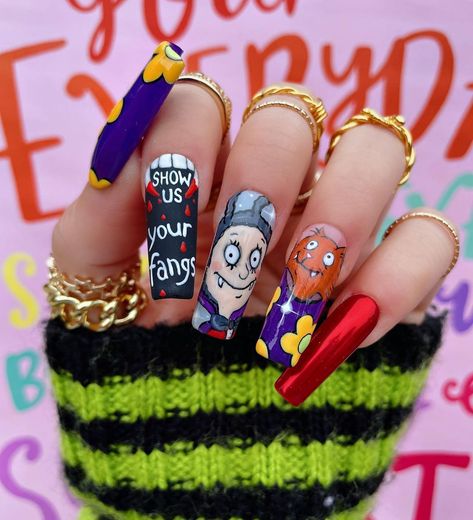 Mona The Vampire, Ahh Real Monsters Nails, Halloween Stiches Nails, Vampire Nails, No Escape, Artist On Instagram, The Vampire, Nail Artist, Press On Nails