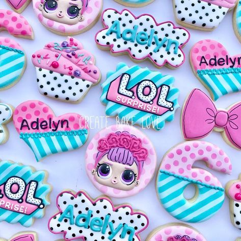 Lol Surprise Cookies Decorated, Lol Surprise Dolls Cookies, Lol Doll Cookies Decorated, Lol Cookies Decorated, Lol Surprise Cookies, Lol Doll Cookies, Lol Doll Birthday Party Ideas, Fancy Pinata, Lol Cookies