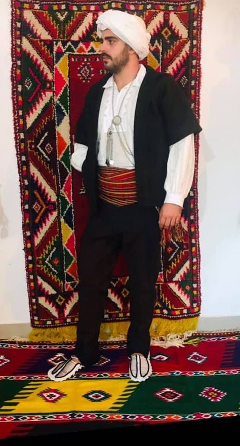 Albanian men's traditional clothing Albanian Culture, European Men, Folk Clothing, Traditional Clothing, Albania, Traditional Dresses, Traditional Outfits, Men Dress, Folk Art