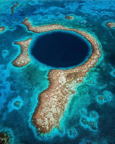 Great Blue Hole Belize, The Great Blue Hole, Blue Hole Belize, Great Blue Hole, Belize Barrier Reef, Belize Resorts, Belize City, Blue Marlin, Vacation Itinerary