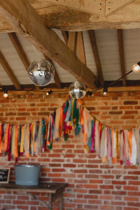 25 Glorious Wedding Bunting Ideas to Decorate Your Day Rag Bunting Wedding, Muted Rainbow Wedding, Rag Bunting, Wedding Bunting Ideas, Tassel Bunting, Engagement Vibes, Diy Wedding Garland, Bunting Ideas, Bunting Wedding