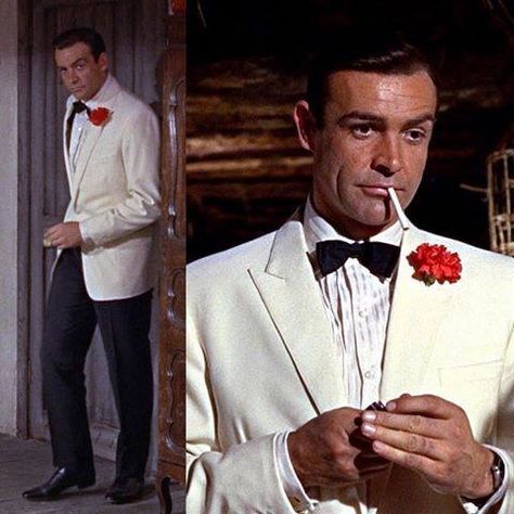 Sean Connery as 007 in Goldfinger😈❤️😍😁 Sean Connery James Bond, Tippi Hedren, James Bond Style, British Movies, Terry Gilliam, Susan Sontag, Tommy Lee Jones, Errol Flynn, Michael Bay