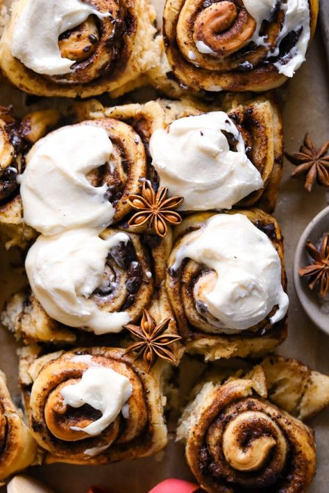 Mocha Cinnamon Rolls, Bourbon Cream Cheese Frosting, Bourbon Cream, Whipped Cream Cheese Frosting, Espresso And Cream, Brioche Rolls, Cream Cheese Desserts, Chocolate Bourbon, Merry Christmas Eve