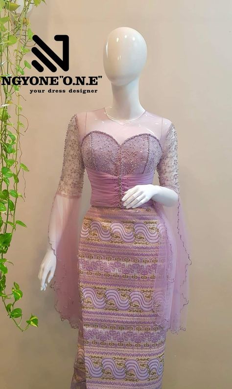 Myanmar Design, Burmese Outfit, Burma Dress, 1990 Style, Black Mermaid Prom Dress, Thai Silk Dresses, Clothing Pattern Design, Modern Batik, Wedding Dress Sketches