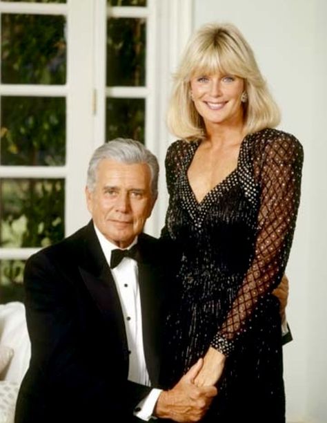 John Forsyth and Linda Evans 50s Actresses, Carrington Dynasty, Denver Clan, Chocolate Blonde, John Forsythe, 80s Pop Culture, Linda Evans, Tv Soap, Tv Couples