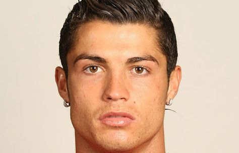 Finally! The Nude Photo Of Cristiano Ronaldo We’ve All Been Waiting For Cristiano Ronaldo Profile, Ronaldo Profile, Soccer Player Hairstyles, Soccer Players Haircuts, Barber Ideas, Ronaldo Hair, Cristiano Ronaldo Hairstyle, Ronaldo Pictures, Cristino Ronaldo