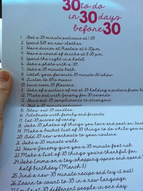 30th birthday: 30 things to do in 30 days before turning 30. A fun list! 30 Bday Ideas, Dirty 30 Party, Rip 20s, Regalos Diy, 21st Birthday Ideas, 30th Birthday Ideas For Women, 30th Bday Party, 30th Birthday Themes, 30th Birthday Bash