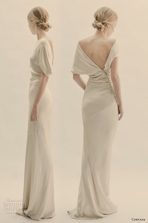 Cortana Wedding Dresses | Wedding Inspirasi Wedding Dresses Backless Fitted, Trendy Wedding Dresses, Beauty Dress, Vestidos Vintage, New Wedding Dresses, Backless Wedding Dress, Moda Vintage, White Dresses, Short Wedding Dress