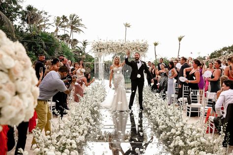 White Orchid Bouquet, Wedding Shot List, Solo Photo, Caribbean Wedding, Beach Destination Wedding, Destination Wedding Venues, Romantic Moments, White Orchids, Mexico Wedding