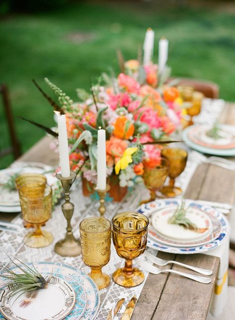 Mismatched Table Setting, Ojai Wedding, Mismatched Plates, Mismatched China, Thanksgiving Color, Colored Glassware, Thanksgiving Tablescapes, Festa Party, Bridal Musings