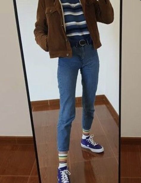 Look Grunge, Outfit Essentials, Mode Hippie, Look Retro, 80s Outfit, Outfit Jeans, Teenager Outfits, Inspired Outfits, 가을 패션