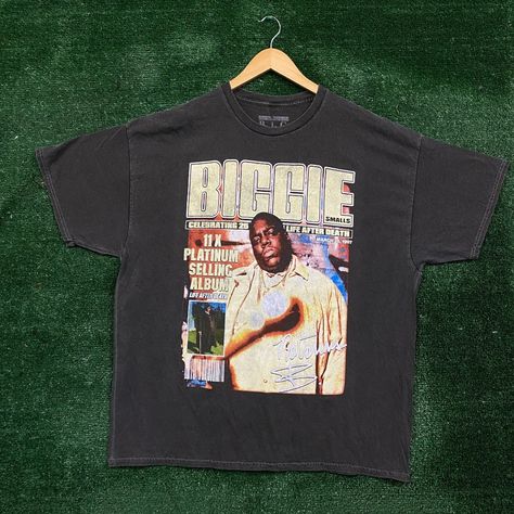 The Notorious B.I.G. Biggie Smalls Hip-Hop T-Shirt Size Extra Large Measures 26 Inches Pit To Pit 29 Inches Long Amazing T-Shirt Perfect For Fans Of The Legendary Rapper The Notorious B.I.G. New Never Worn In Great Condition Bootleg Tshirt, Smaller Hips, Biggie Smalls, Notorious Big, Extra Large, Hip Hop, Man Shop, T Shirt, Black