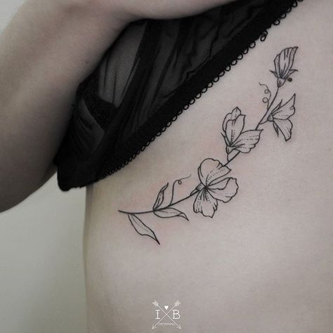 Jewerly Tattoo, Pea Tattoo, Sweet Pea Tattoo, Wildflowers Tattoo, Tattoo Lotus, Kunst Tattoos, 1 Tattoo, Tattoo Outline, Nature Tattoos