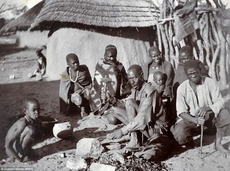 19th century pictures of British colonisation of Zimbabwe. – AVAC Arts Ancient Zimbabwe, Zimbabwe History, Bicycle Pictures, Canadian Soldiers, African Proverb, Colonial History, Military Life, Family Posing, Southern Africa