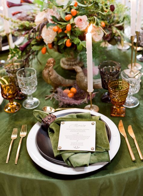 Velvet Napkins Wedding, Theoni Collection, Thanksgiving Table Inspiration, Velvet Napkins, Christmas Dining Table Decor, Thanksgiving Napkins, Christmas Dining Table, Napkins Wedding, Thanksgiving Table Settings