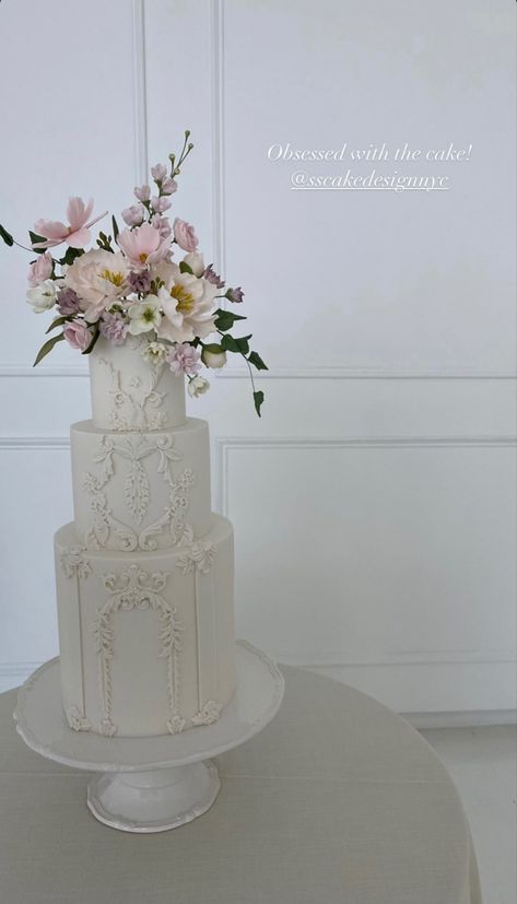 Vintage Modern Wedding Cake, French Style Wedding Cake, Old World Wedding Cake, Victorian Style Wedding Cake, Bridgerton Inspired Wedding Cake, Regal Wedding Cake, Bridgerton Inspired Cake, Bridgerton Wedding Cake, Old Money Wedding Cake