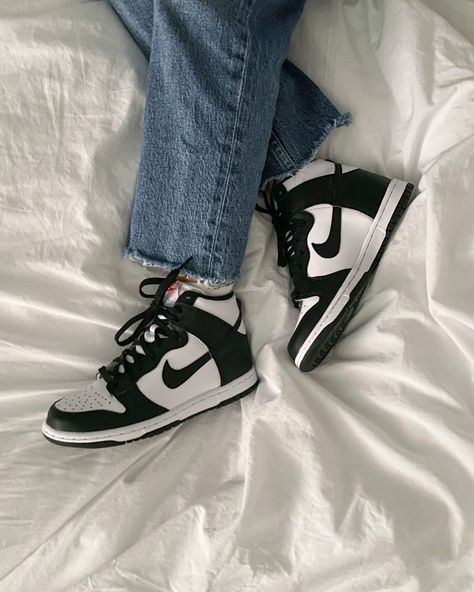 Black and white Nike High Dunks on white bed sheets Dunks Nike Outfit, Nike Dunk High Outfit, Dunk High Outfit, Nike High Dunks, Dunks Panda, Nike Dunk High Women, Girls Sneakers Outfit, Panda Sneakers, High Dunks