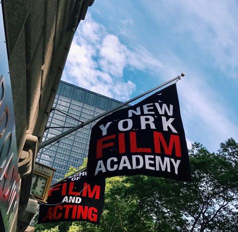 Film School Aesthetic Nyc, Actress Aesthetic Film, Acting School Aesthetic, Film School Aesthetic, Film Set Aesthetic, Actress Life, New York Film Academy, Theatre School, New York Film