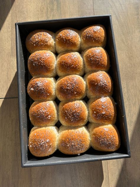 Soft and Fluffy Poppy Seed Rolls » CafeHailee Cafe Hailee, Hailee Catalano, Poppy Seed Rolls, Homemade Mayonnaise, Biscuit Bake, Baked Casserole, Bacon Wrapped Chicken, Bread Roll, Just Bake