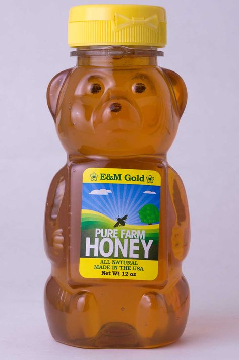 Our Spring Wildflower Honey-now available in our NJ Spring Wildflower Honey Bear squeezable jar that delights kids and brings back so many sweet memories of childhood – is made from an aromatic spring wildflower and Locust Tree nectar that creates a pale-colored NJ raw honey with a mild taste. Honey Bear Bottle, Bear Bottle, Honey Favors, Tea Wallpaper, Honey Label, Honey Packaging, Wildflower Honey, Spring Wildflowers, Local Honey