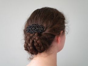 Hairstyle - three braids tucked into a flip and covered with a clip - Victorian, but could do for everyday? 1800s Hair, 1800s Hairstyles, Historical Hairstyles, Vintage Hairstyles Tutorial, Hairstyles Tutorial, Victorian Hairstyles, Pin Curls, Trending Hairstyles, How To Draw Hair