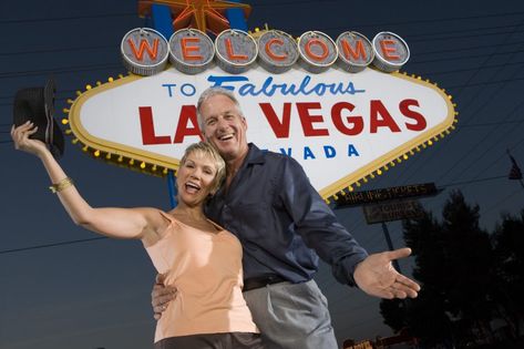 3 Reasons to Travel to Las Vegas for Your Vow Renewal - https://www.monbelami.com/3-reasons-travel-las-vegas-vow-renewal/ Las Vegas Vow Renewal Ideas, Las Vegas Vow Renewal, Fake Snow Wedding, Vegas Vow Renewal Ideas, Vegas Vow Renewal, Destination Vow Renewal, Las Vegas Renewal Of Vows, Vow Renewal Mountains, Shot Glasses Wedding Favors