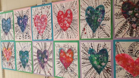 Artolazzi: Jim Dine Inspired Hearts by first grade! Jim Dine Art Projects For Kids, Art Projects For First Grade, Jim Dine Art, Valentines Art For Kids, March Art, Valentine Art Projects, Jim Dine, Valentine Art, Dream Catcher Art