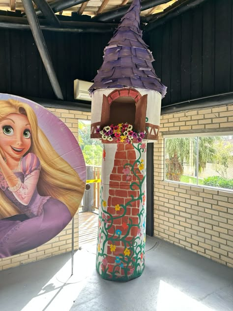 Tangled Parade Float, Disney Hoco Theme, Rapunzel Trunk Or Treat, Tangled Trunk Or Treat, Tangled Birthday Party Decorations, Tangled Prom, Rapunzel Party Ideas, Flynn Rider And Rapunzel, Tangled Theme