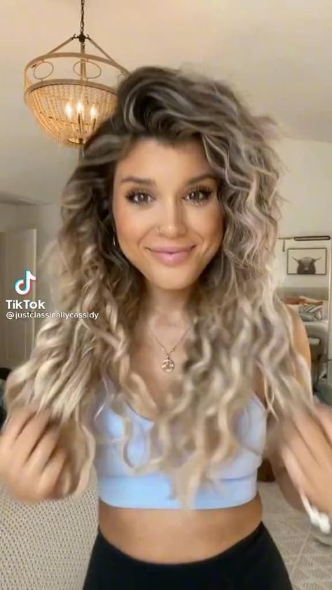 Color for summer highlights [Video] in 2022 | Curly hair beauty, Colored curly hair, Highlights curly hair Empowing Women Tattoos, Long Curly Hair Updos Half Up, Western Curly Hair, Formal Boho Hairstyles, Hot Summer Outfits Work, Curly Hair Special Occasion Styles, Choppy Layered Haircuts For Medium Hair Wavy, Long Curly Hairstyles For Work, Easy Curly Updos For Long Hair