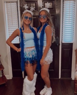 Fire And Ice Costume, Ice Costume, Snow Costume, Ice Ideas, Costume College, Waka Flocka, Trendy Halloween Costumes, Halloween Inspo, Trendy Halloween