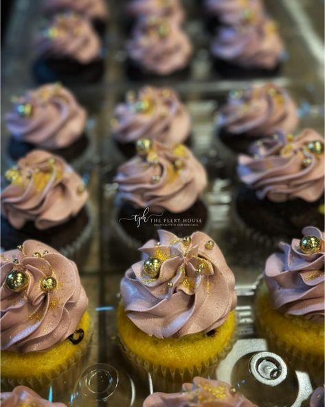 Special request cupcakes with Purple Toad Winery’s black and bruised wine infused cupcakes. Each cupcake has a black and bruised wine chocolate ganache filling and topped with black bruised buttercream along with some gold pearls and edible glitter. The wine was reduced down and gave a lovely berry flavor to the buttercream and ganache. Such a fun custom cupcake to make! #purple #toad #purpletoadwinery #blackandbruised #wineinfused #cupcakes #custommade #specialrequest #ganache #goldpe... Infused Cupcakes, Wine Chocolate, Ganache Filling, Chocolate Ganache Filling, Custom Cupcakes, Mario Birthday, Edible Glitter, Chocolate Ganache, Toad