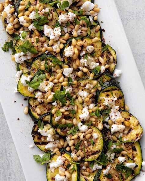 Lemon Grilled Zucchini — Kale Me Maybe Grilled Zucchini Recipes, Fried Zucchini Recipes, Lemon Zucchini, Kidney Recipes, Roast Zucchini, Vegan Grilling, Zucchini Salad, Healthy Vegetable Recipes, Bbq Ideas