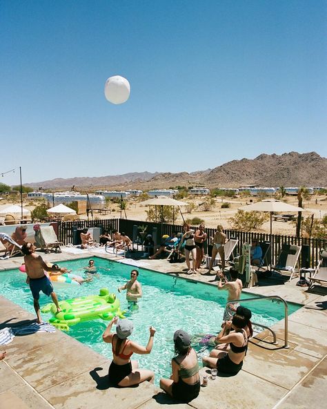 There is nothing like a pool party after a field trip to the Joshua Tree National Park! On day 3 of Zoe + Dempsey’s sleep away bachelorette camp, their guests enjoyed pool time, a burger and fry bar bbq, a nostalgic camp craft table, and some pool side acrobatics 😅. Their friends are so much fun!!! 🩳🩱🕶️👙☀️🥾🧗 Event Planning + Design: @artandsoulevents Photographer: @emilyklarerphotography Pool Side Party, Fry Bar, Bbq Pool Party, The Joshua Tree, Planner Art, Event Branding, Lgbtq Wedding, Pool Side, Event Planning Design