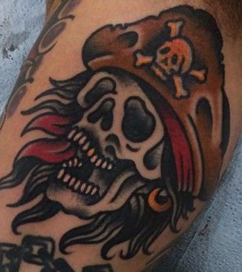 Steampunk Tattoo Ideas For Men, Traditional Skull Tattoo Flash, Pirate Tattoo Traditional, Pirate Tattoo Flash, American Traditional Skull Tattoo, Traditional Pirate Tattoo, Pirate Flag Tattoo, Traditional Skull Tattoo, Traditional Tattoo Halloween