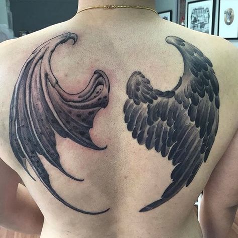 Angel demon wings done by @tattoos_by_simon13 #iwasborneoinked #borneoink… Angel Demon Wings Tattoo, Divers Tattoo, Demon Wings Tattoo, Angel Demon Wings, Wing Tattoos On Back, Tattoo Son, Only Angel, Nouveau Tattoo, Angel Demon