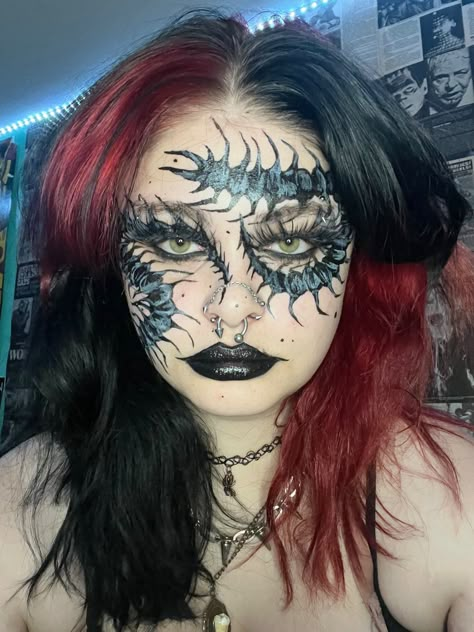 Unconventional Eyeliner, Mcr Inspired Makeup, Tattoo Makeup, Centipede Makeup, Goth Fairy Makeup, Funky Makeup, Punk Makeup, Eye Makeup Styles, Makeup Face Charts