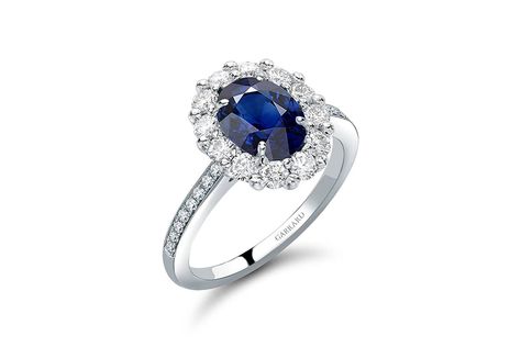 Garrard Jewelry, Princess Diana Engagement Ring, Diana Engagement Ring, Famous Engagement Rings, Diana Ring, Pave Diamond Band, Best Engagement Rings, Sapphire Engagement Ring, Beautiful Engagement Rings