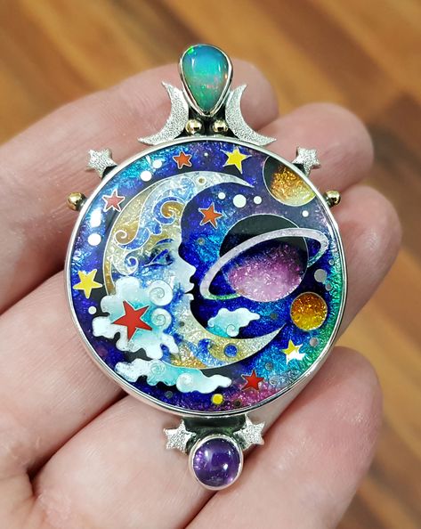 cloisonne enamel art. pendant Cloissone Jewelry, Cloissone Enamels, Gold Enamel Jewelry, Cloisonne Enamel Jewelry, Metal Art Jewelry, Planets And Stars, Cloisonne Jewelry, Enamel Art, Quirky Jewelry