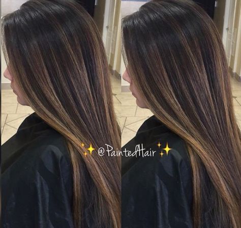 Hair highlights Straight Hair Highlights, Balayage Caramel, Brown Hair With Blonde, Hair With Blonde Highlights, Summer Hair Highlights For Brunettes, Highlights Summer, Dark Brunette Hair, Brunettes Highlights, Highlights For Brunettes