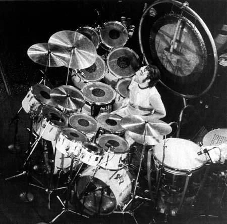 Kieth Moon, the drummer for The Who was known to put gunpowder in his drums. Description from longliverockmusic.com. I searched for this on bing.com/images Playing Drums, Keith Moon, Bon Scott, Roger Daltrey, John Paul Jones, John Bonham, Drummer Boy, Rock N’roll, The Who