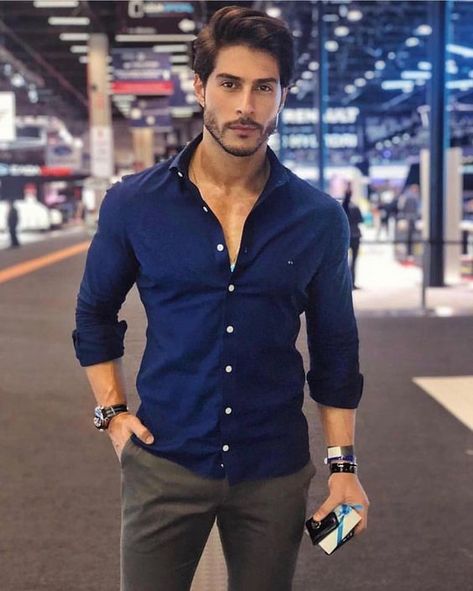 Best Casual Shirts, Formal Men Outfit, Indian Men Fashion, Mens Casual Outfits Summer, Trendy Mens Fashion, Men Fashion Casual Shirts, Stylish Men Casual, Formal Mens Fashion, Men With Street Style