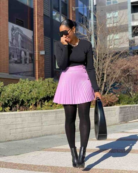 Tennis Skirt Work Outfit, Plus Size Tennis Skirt Outfit, Tennis Skirt Outfit Plus Size, Pleated Tennis Skirt Outfit, Purple Tennis Skirt, Long Blazer Vest, Outfits To Impress, Plaid Tennis Skirt, Black Tennis Skirt